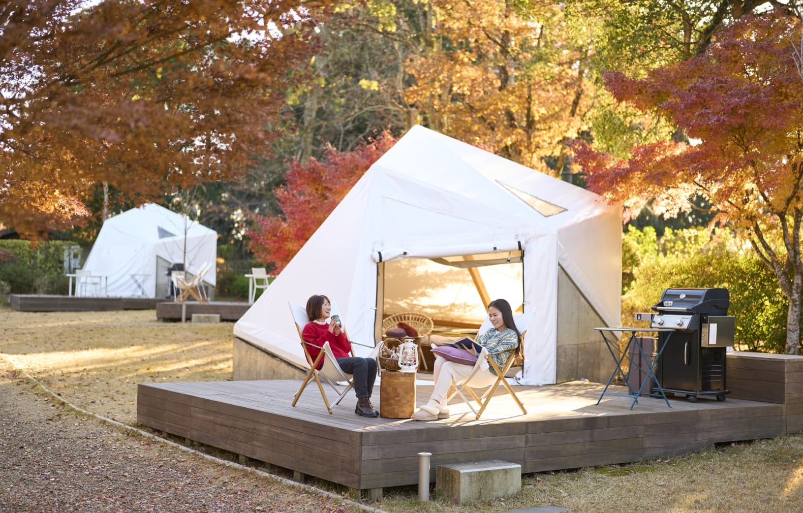 秋の温泉グランピング「Grandvaux Autumn Fair」